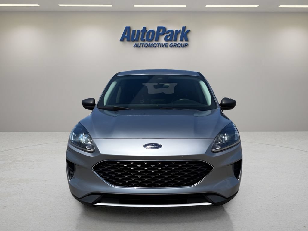 Certified 2022 Ford Escape SE FWD image 2