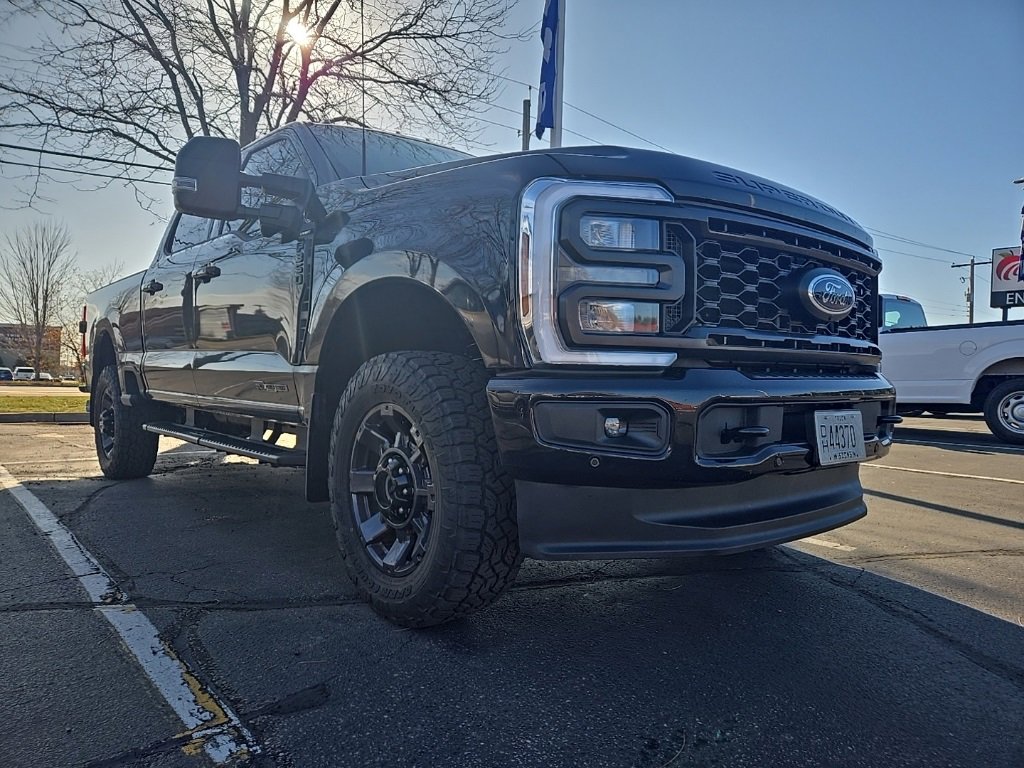 Certified 2024 Ford F350 Lariat w/ Lariat Ultimate Package
