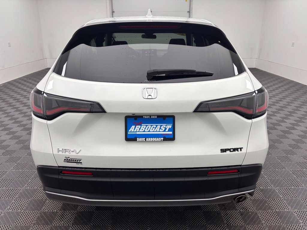 Used 2023 Honda HR-V Sport image 9