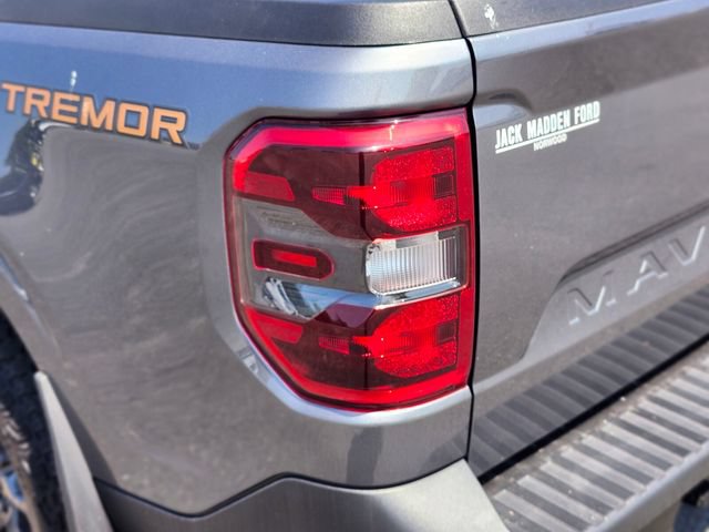 Certified 2025 Ford Maverick Tremor AWD/4WD image 9