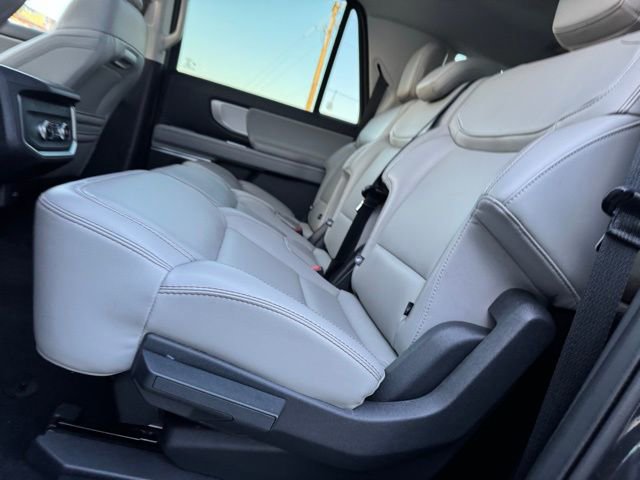 Certified 2025 Ford Expedition Max Active image 16