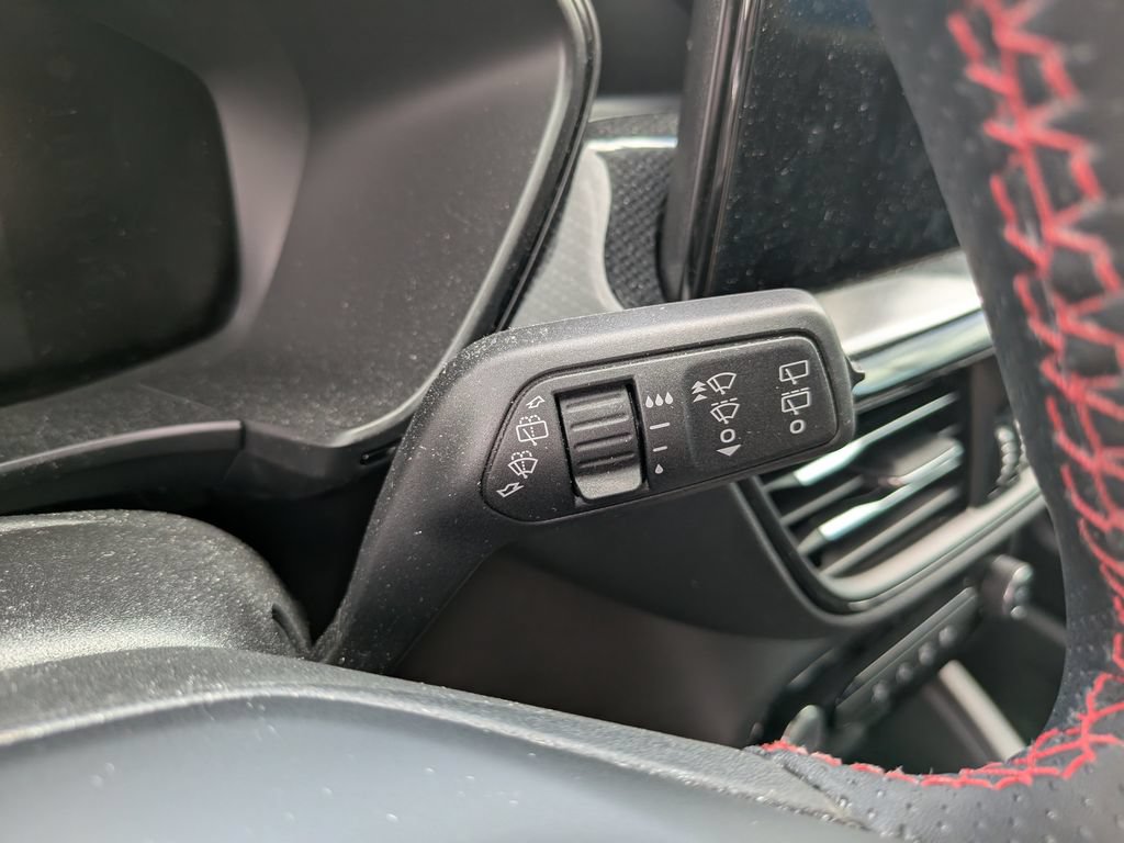 Certified 2024 Ford Escape ST-Line w/ Tech Pack #1 FWD image 30