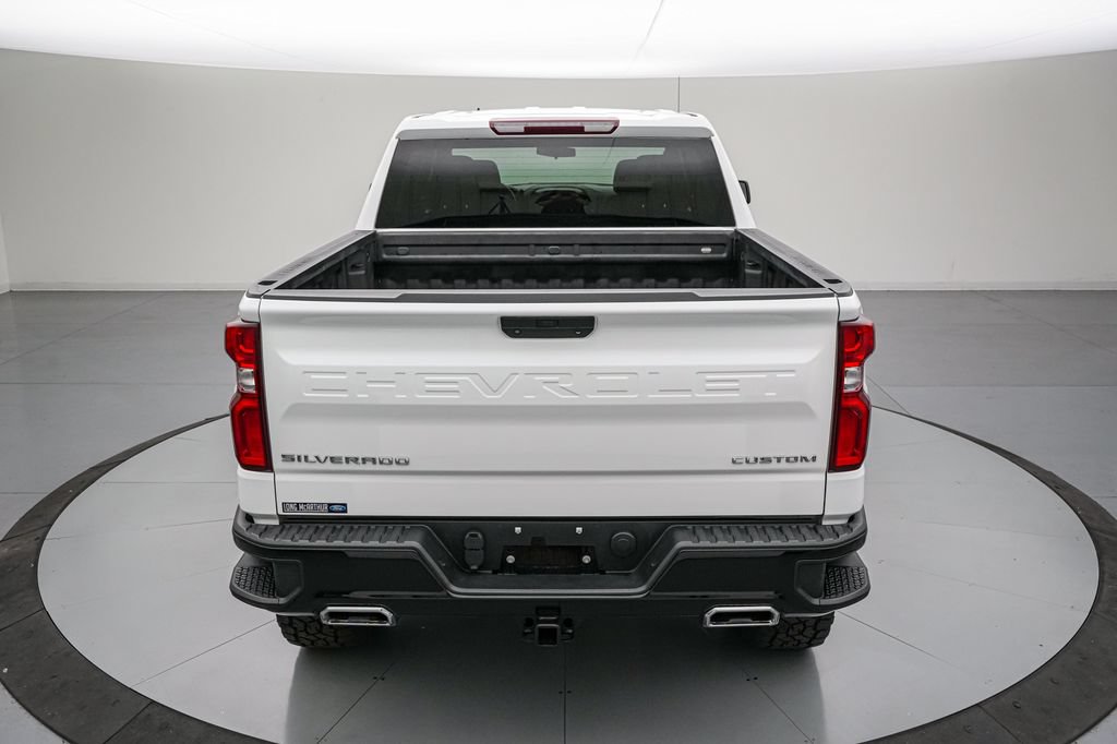 Used 2019 Chevrolet Silverado 1500 Custom Trail Boss w/ Custom Convenience Package AWD/4WD image 5