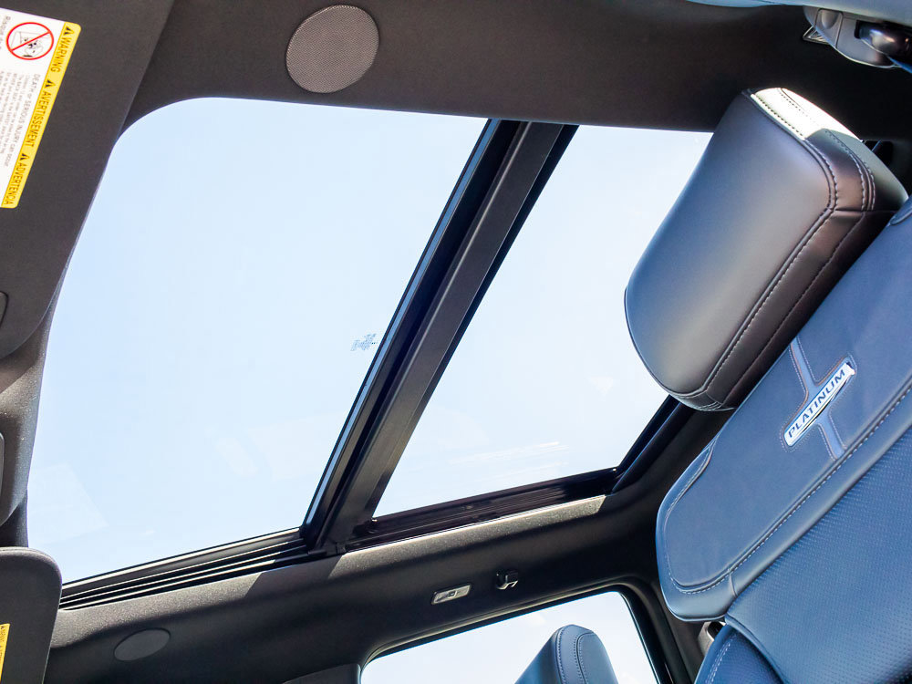 Certified 2025 Ford F350 Platinum w/ FX4 Off-Road Package image 21