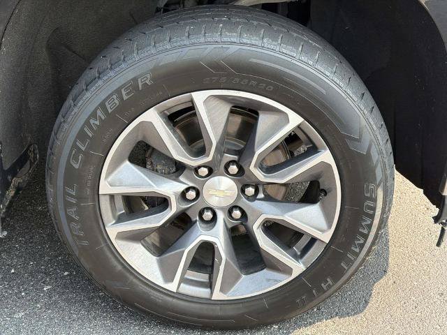 Used 2019 Chevrolet Silverado 1500 LT w/ All-Star Edition AWD/4WD image 9