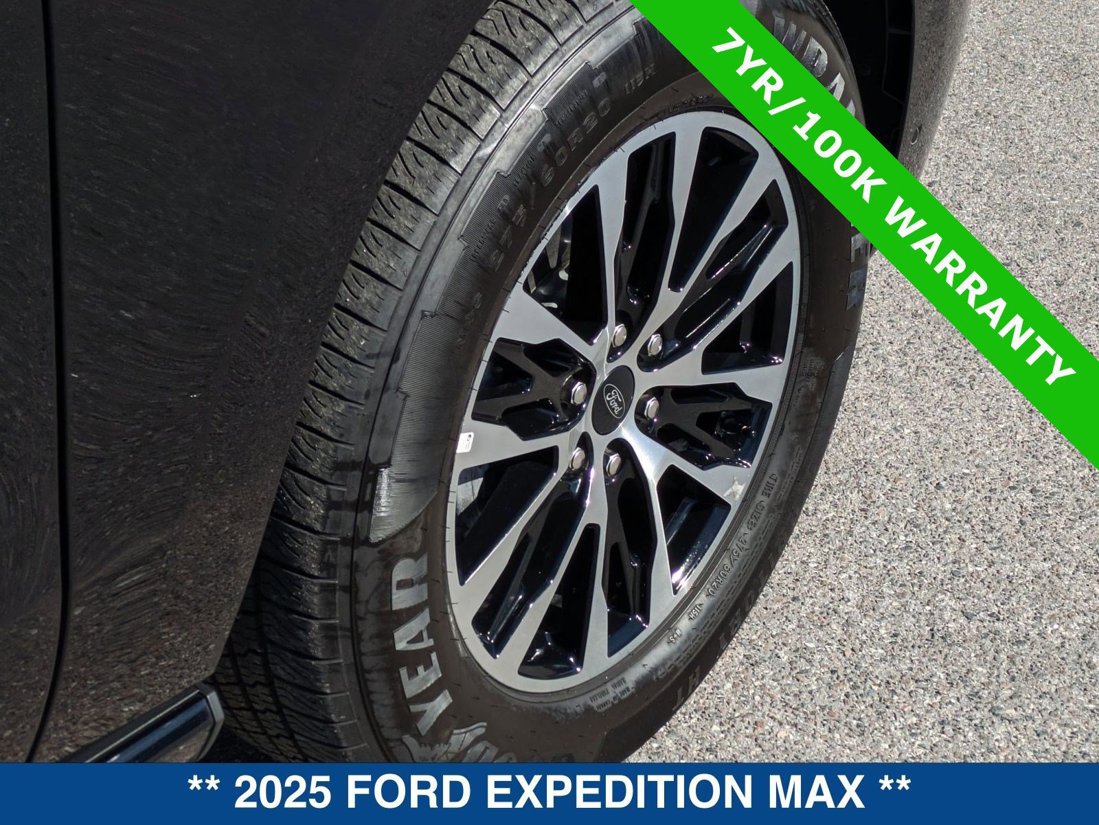 Certified 2025 Ford Expedition Max Platinum image 13