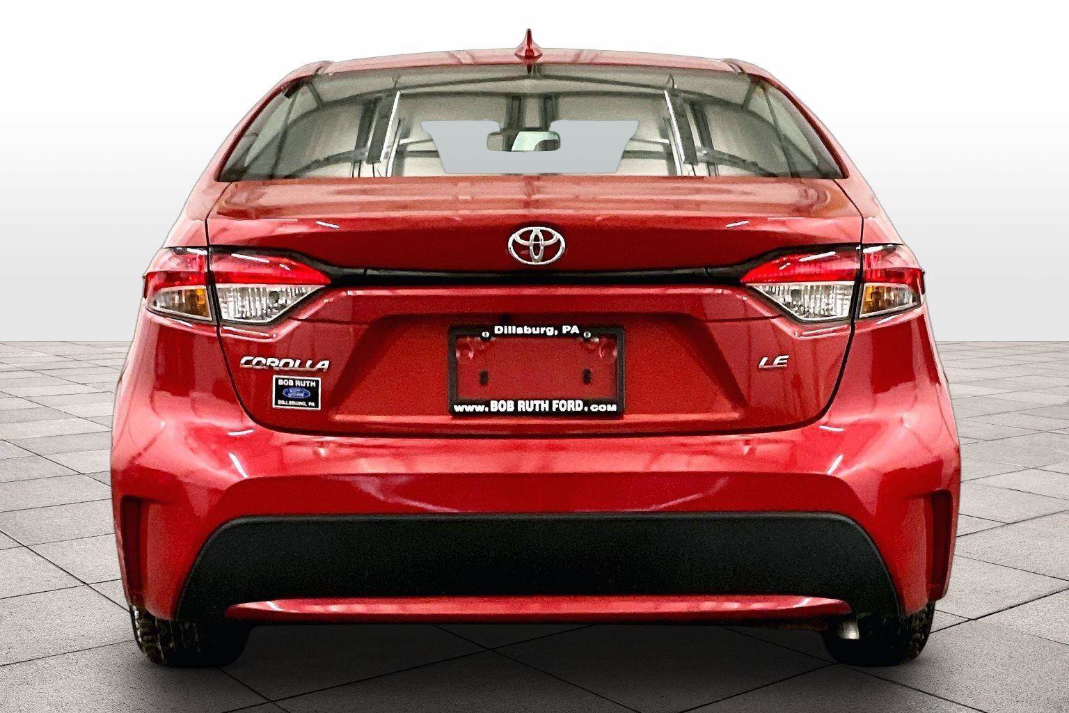 Used 2021 Toyota Corolla LE image 4