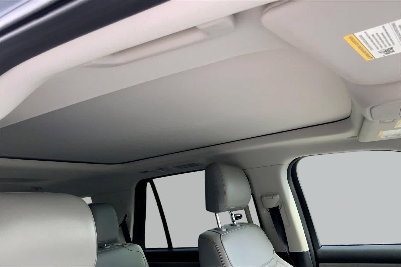 Certified 2025 Ford Expedition Active AWD/4WD image 13