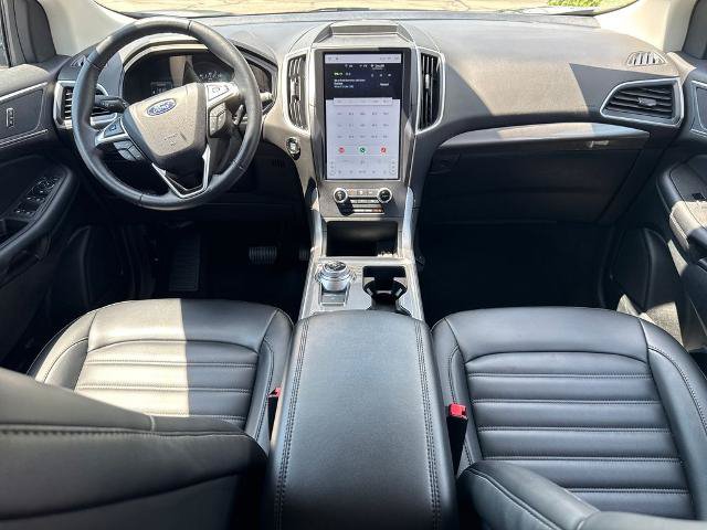 Certified 2024 Ford Edge SEL w/ Convenience Package AWD/4WD image 11