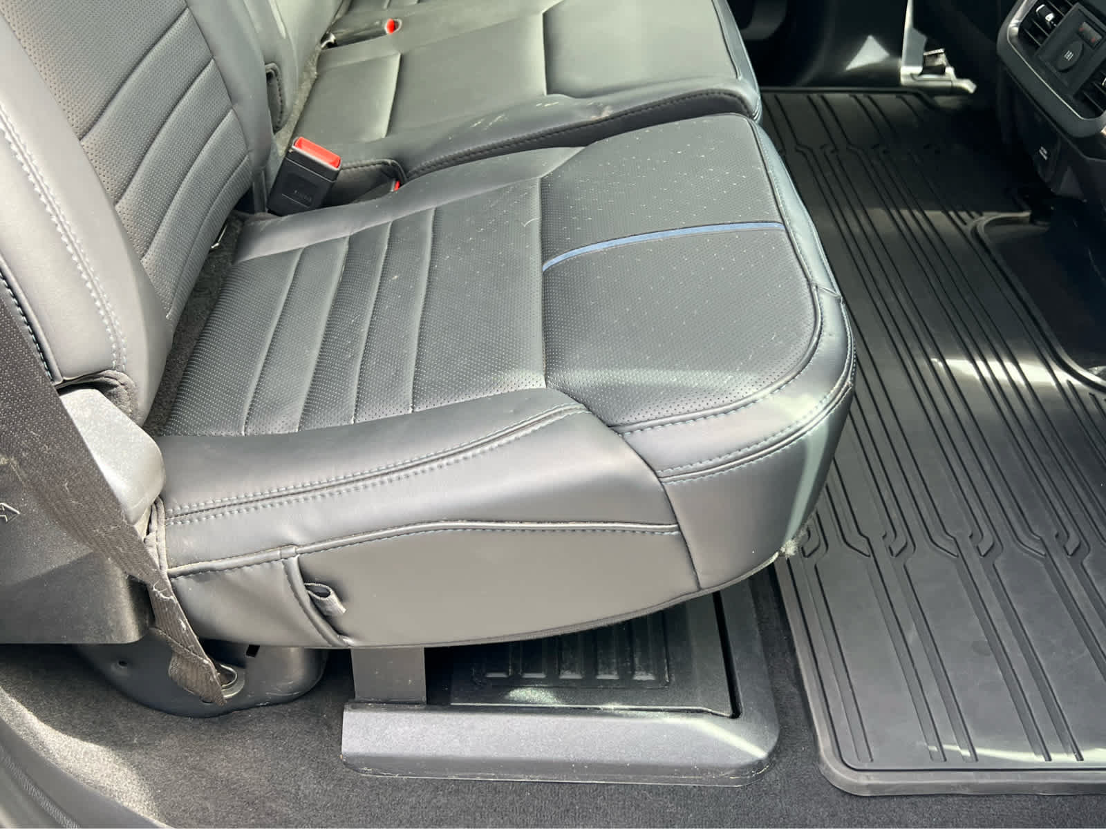 Certified 2026 Ford F350 Platinum AWD/4WD image 22