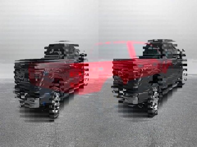 Certified 2021 Ford F150 XLT w/ Equipment Group 302A High image 3