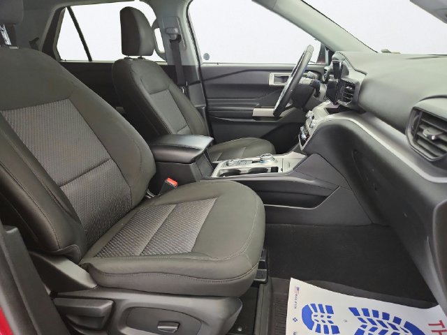 Certified 2024 Ford Explorer XLT AWD/4WD image 28