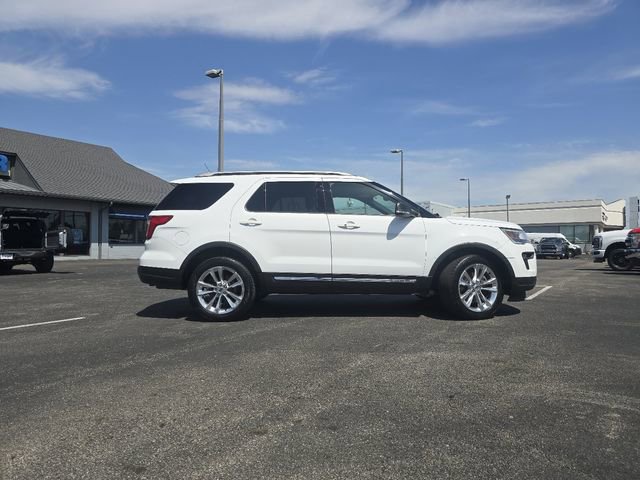 Certified 2019 Ford Explorer XLT w/ Equipment Group 202A AWD/4WD image 6