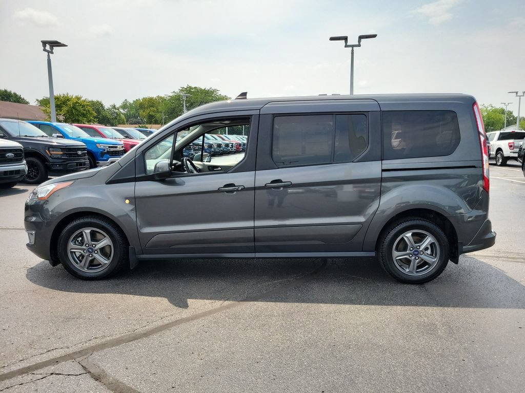 Certified 2023 Ford Transit Connect Titanium FWD image 7