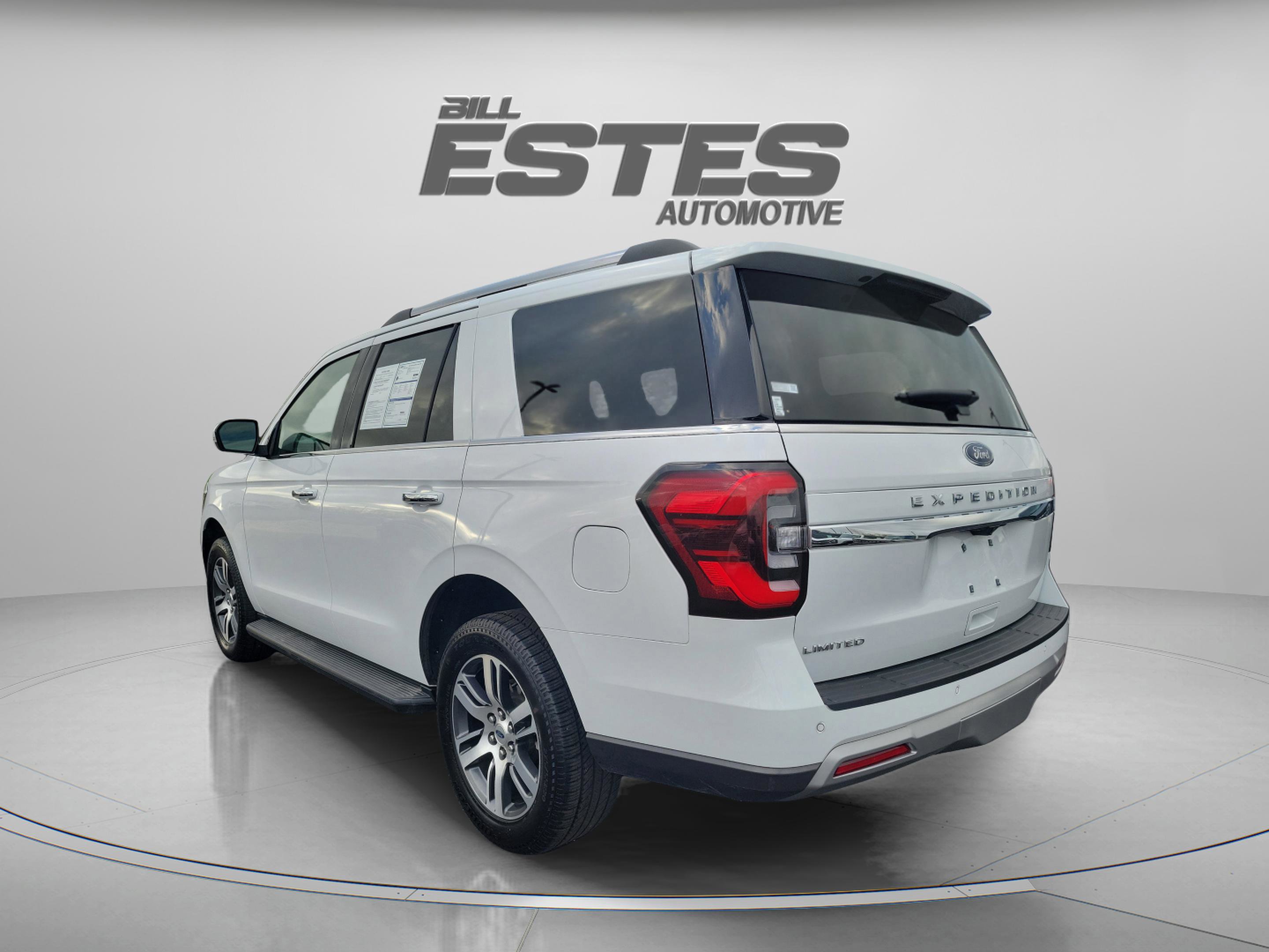 Certified 2024 Ford Expedition Limited image 2