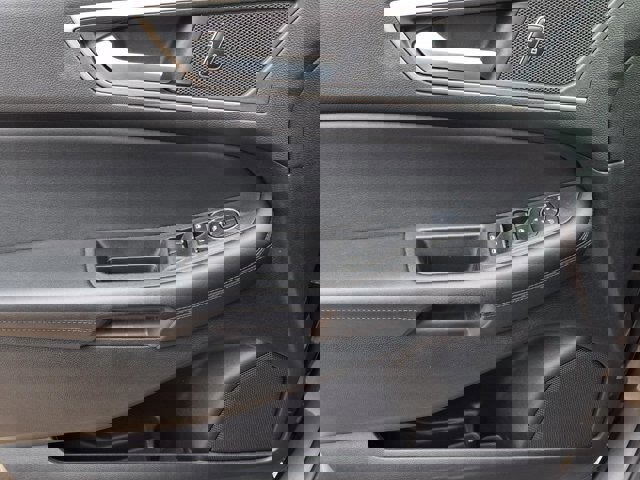 Certified 2023 Ford Edge SEL w/ Convenience Package image 21