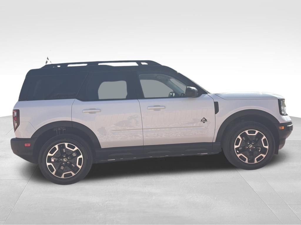 Certified 2024 Ford Bronco Sport Outer Banks AWD/4WD image 8