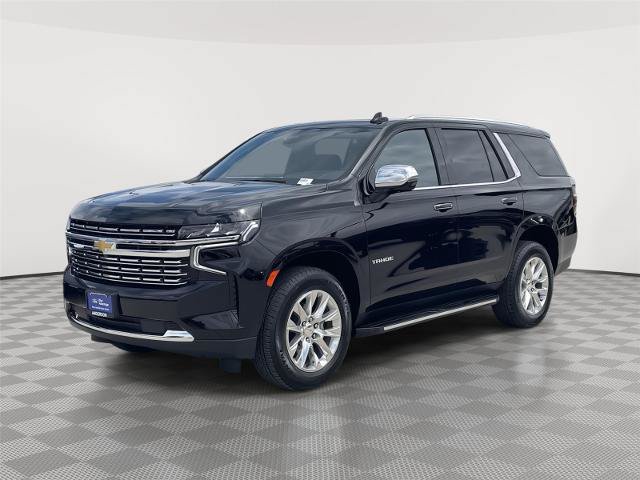 Used 2024 Chevrolet Tahoe Premier w/ Premium Package AWD/4WD image 1