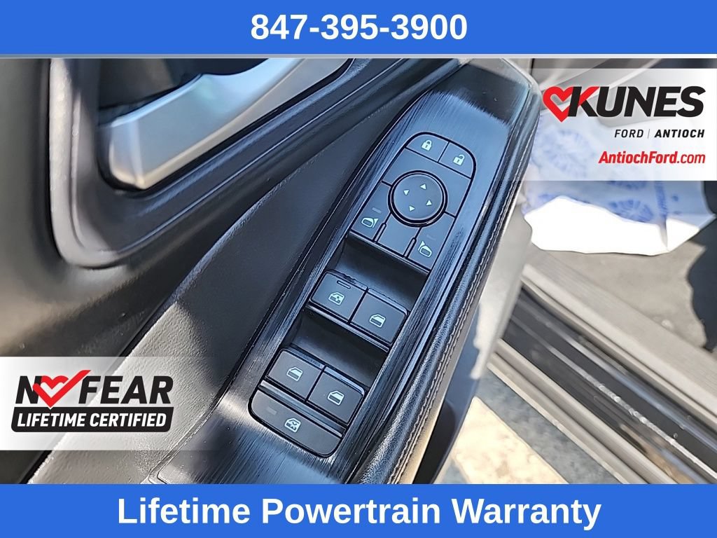 Used 2024 Nissan Rogue SV AWD/4WD image 45