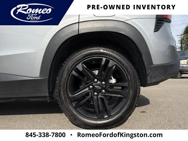 Used 2024 Chevrolet Trax ACTIV w/ Sunroof Package FWD image 33
