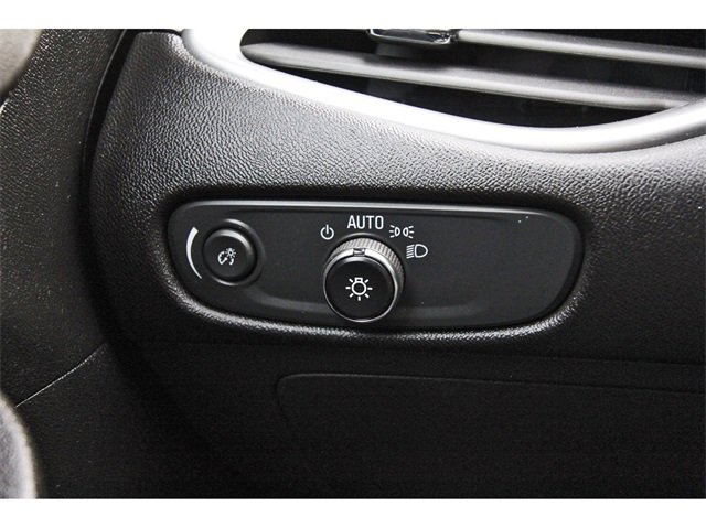 Used 2023 Chevrolet Malibu RS image 21