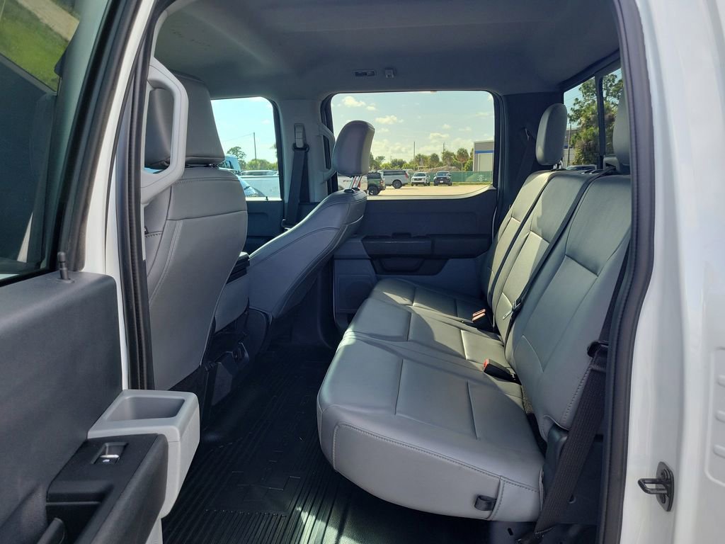 Certified 2024 Ford F250 XL w/ XL Chrome Package AWD/4WD image 11