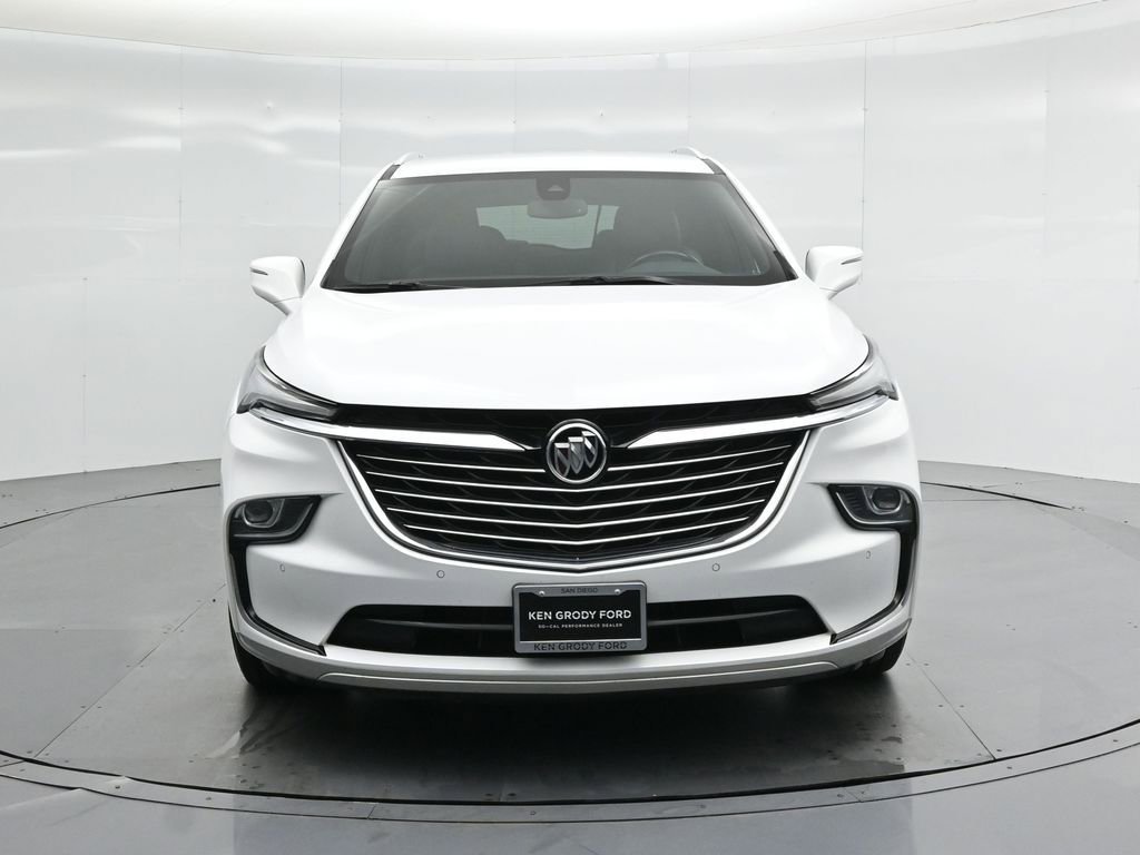 Used 2022 Buick Enclave Essence image 25