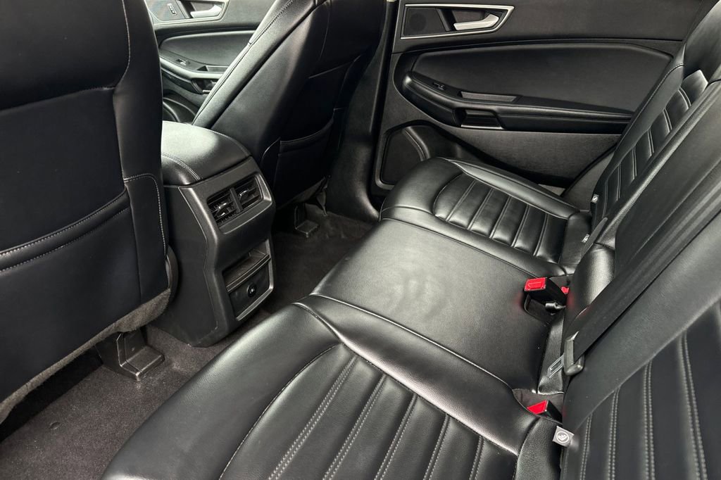 Certified 2023 Ford Edge SEL image 12