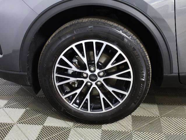 Certified 2024 Ford Escape SE image 22