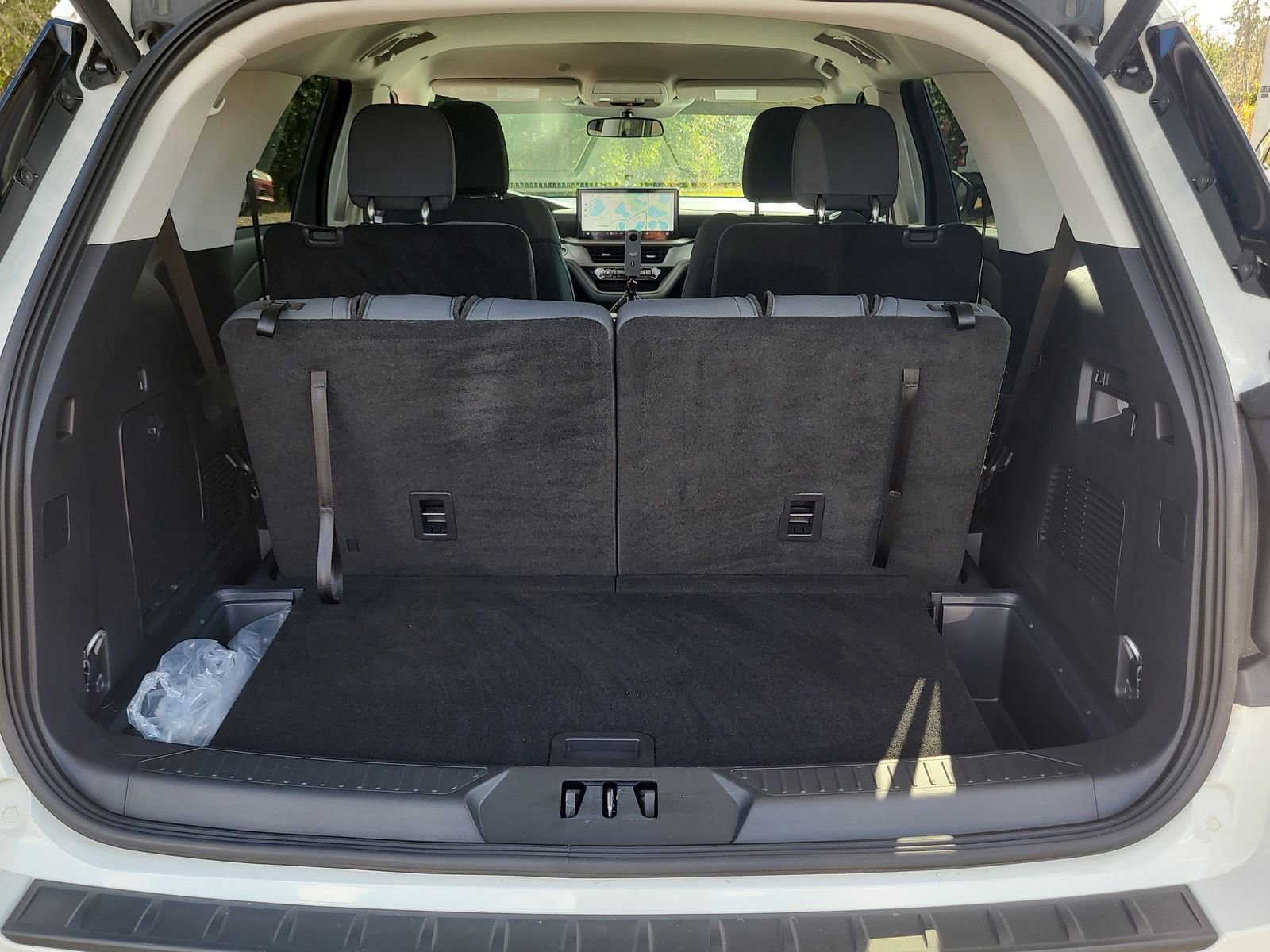 Certified 2025 Ford Explorer Active image 7