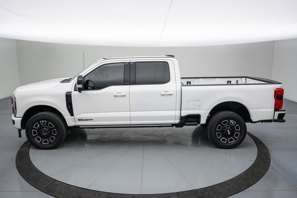 Certified 2025 Ford F250 Platinum image 2