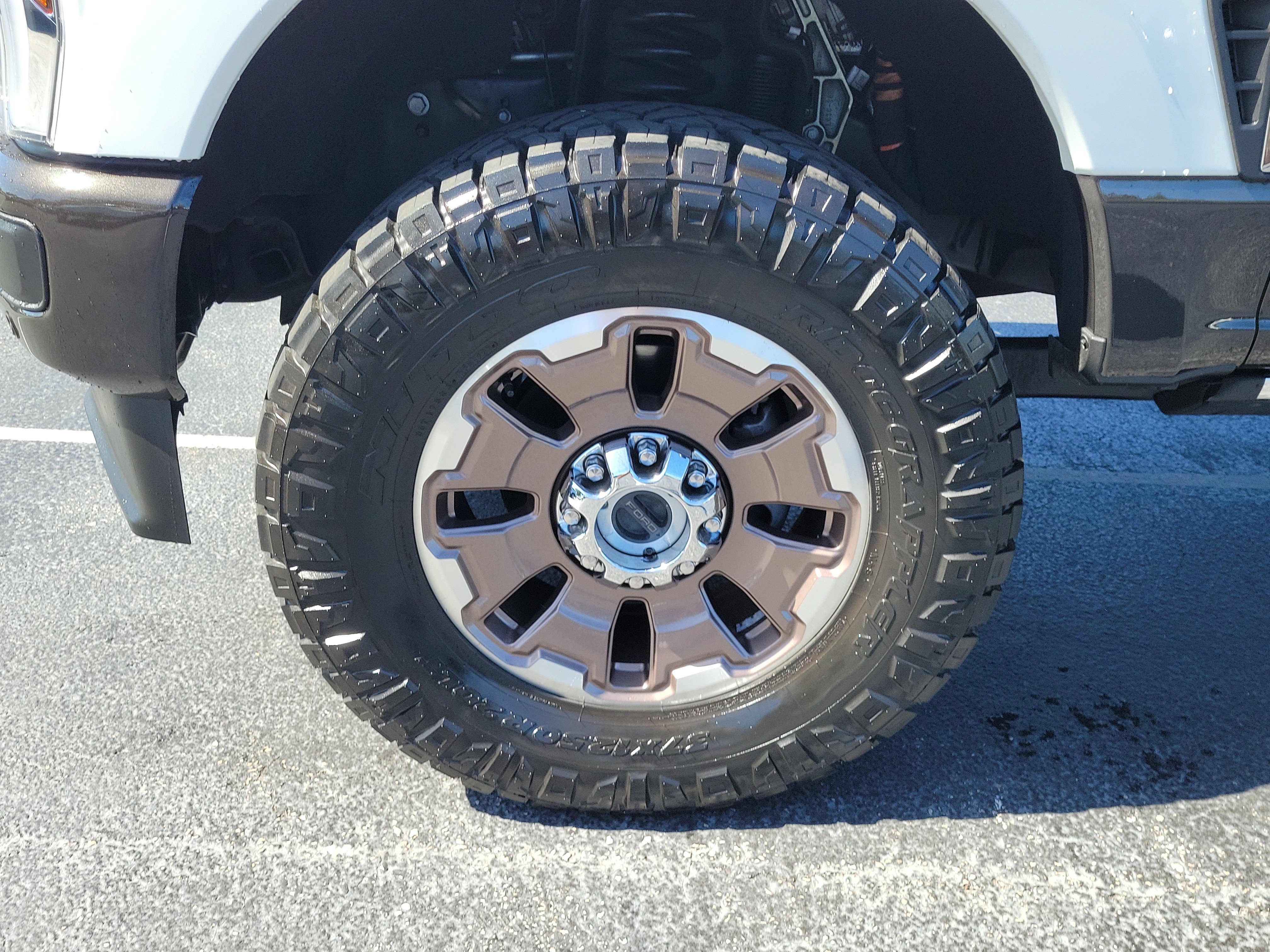 Certified 2025 Ford F250 King Ranch w/ FX4 Off-Road Package AWD/4WD image 5
