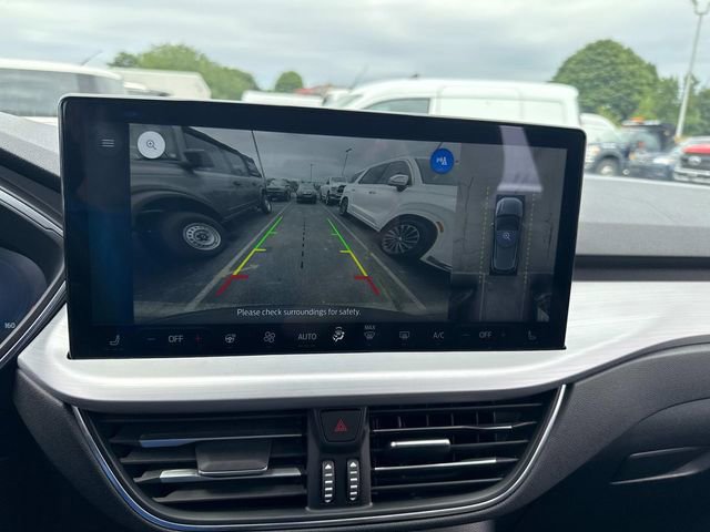 Certified 2024 Ford Escape Platinum image 31