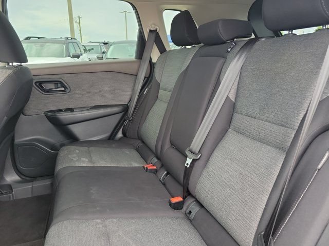 Used 2021 Nissan Rogue S FWD image 14