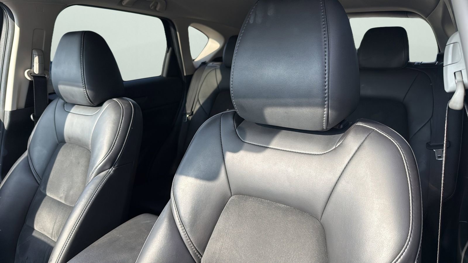 Used 2019 MAZDA CX-5 Touring FWD image 9