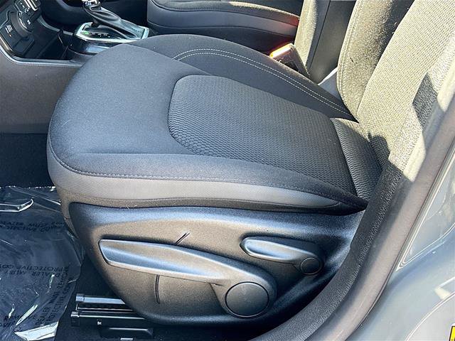 Used 2022 Jeep Renegade Altitude AWD/4WD image 20