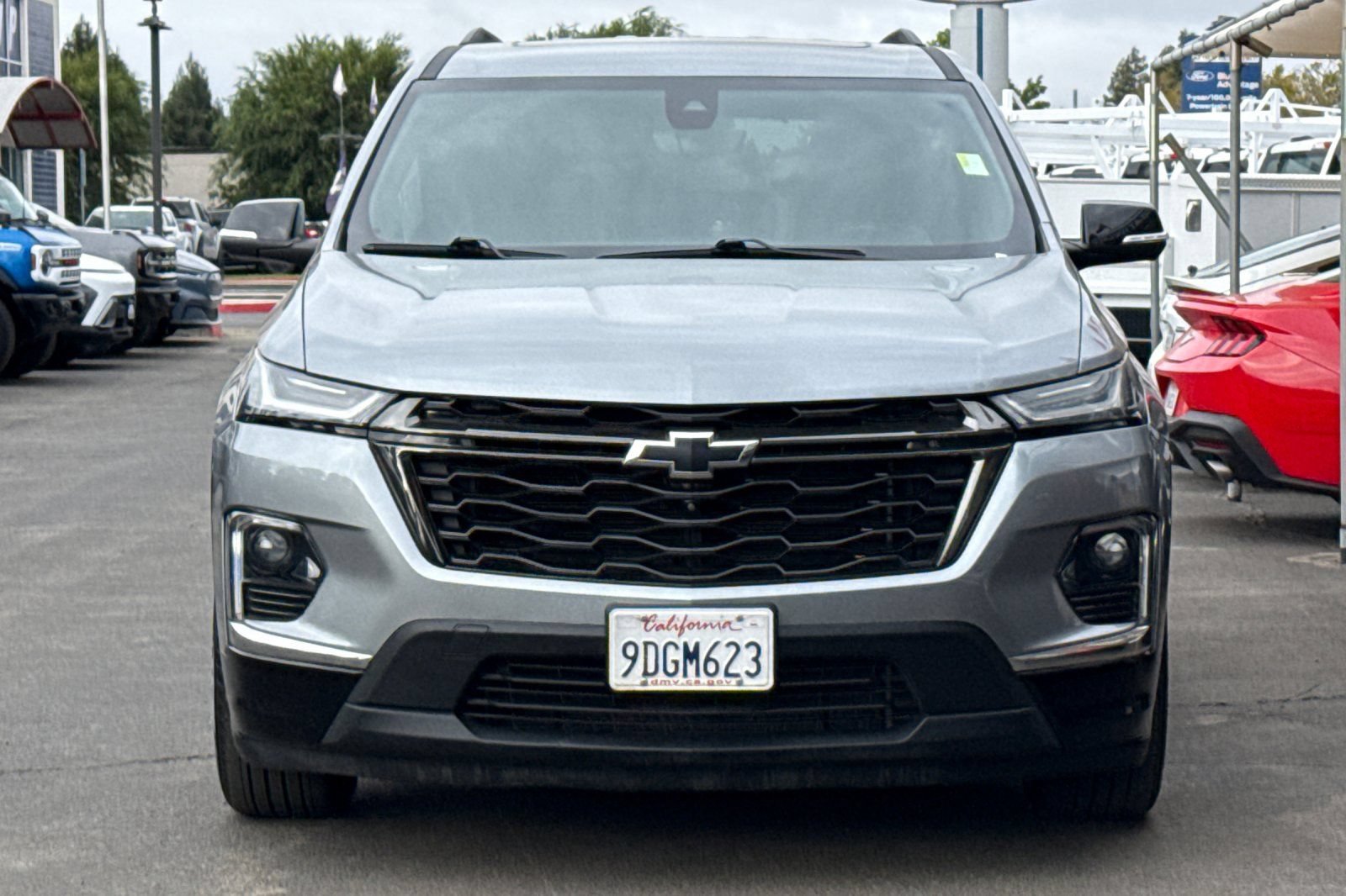 Used 2023 Chevrolet Traverse Premier w/ Redline Edition AWD/4WD image 11