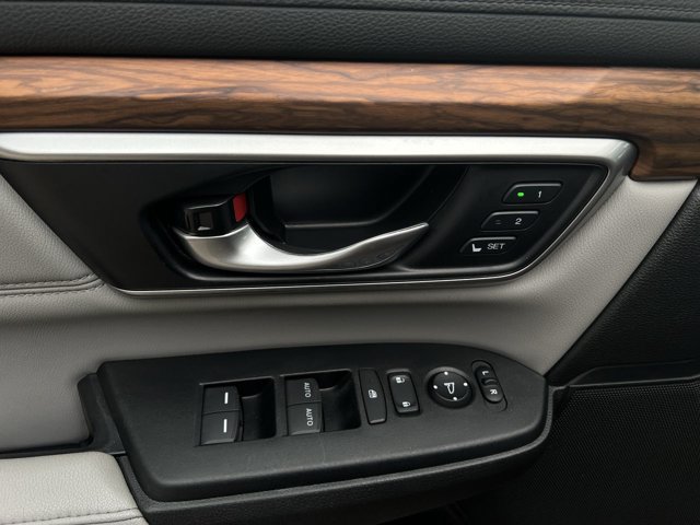 Used 2022 Honda CR-V Touring image 12