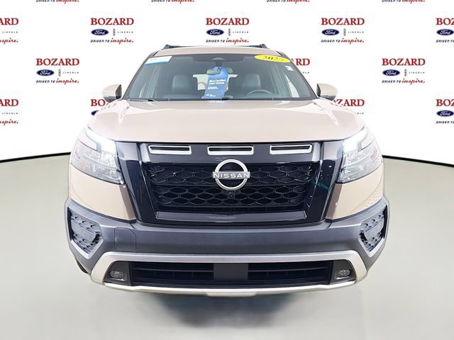 Used 2025 Nissan Pathfinder Rock Creek AWD/4WD image 2