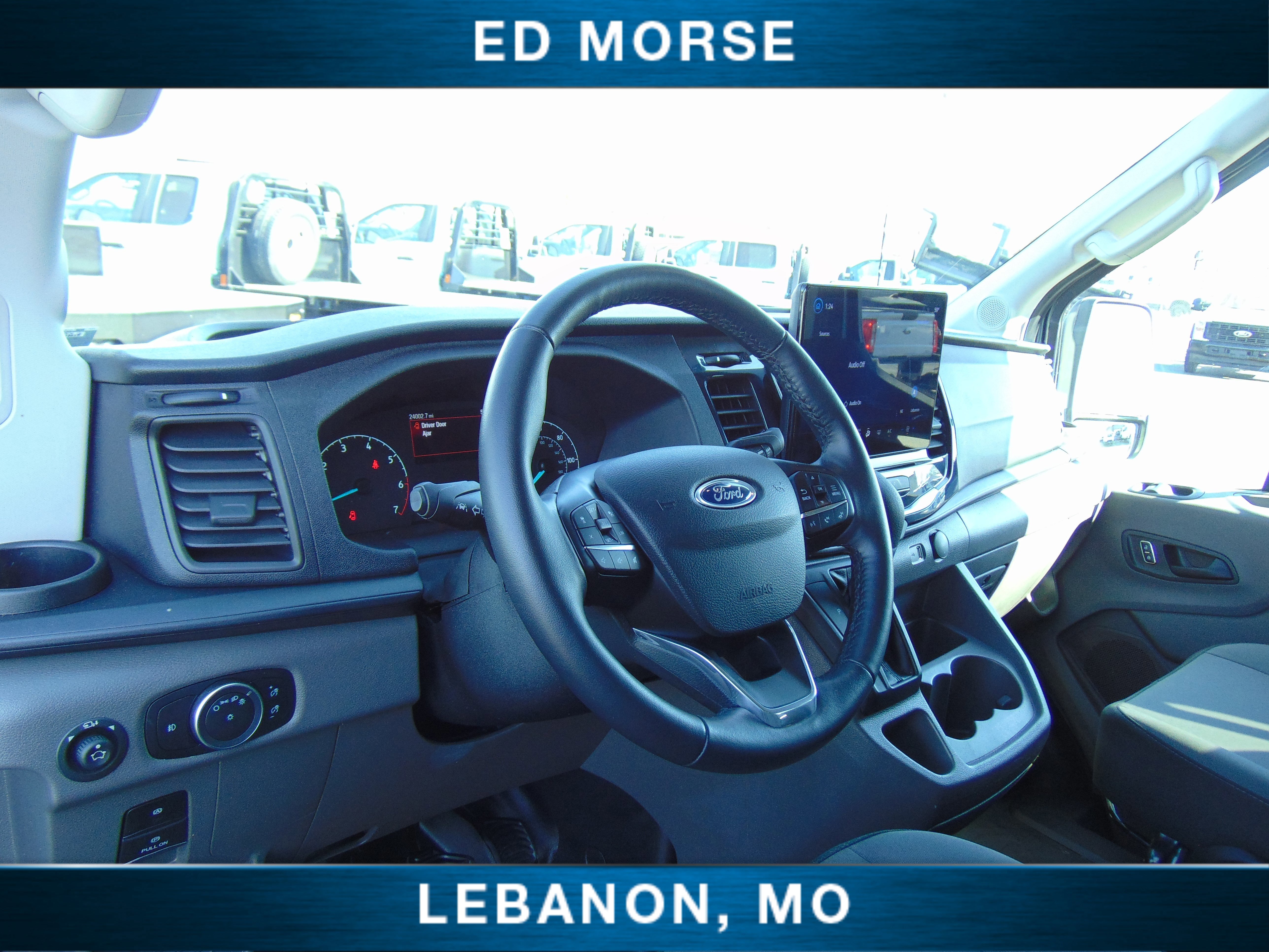 Certified 2025 Ford Transit 350 XLT image 18