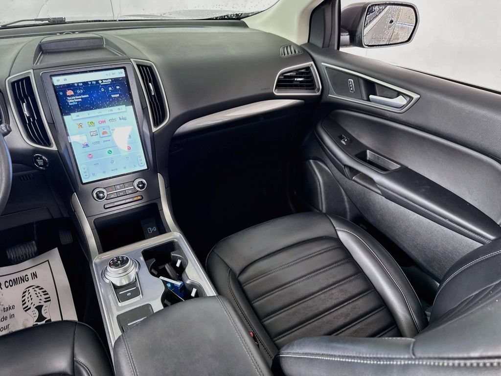 Certified 2024 Ford Edge SEL w/ Convenience Package AWD/4WD image 4
