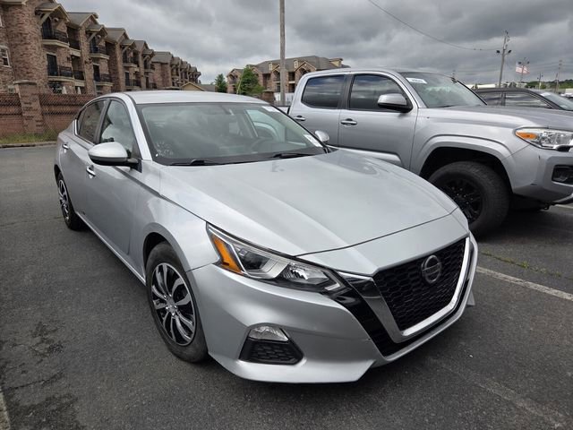 Used 2020 Nissan Altima 2.5 S video 2