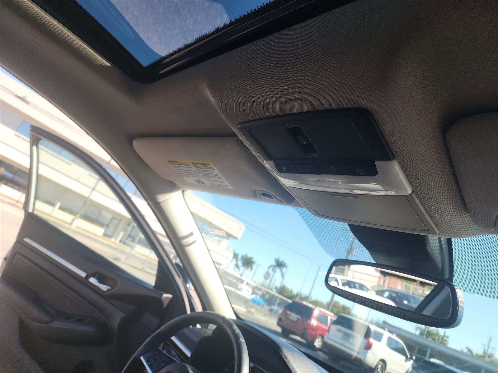 Used 2019 Nissan Altima 2.5 SV image 27