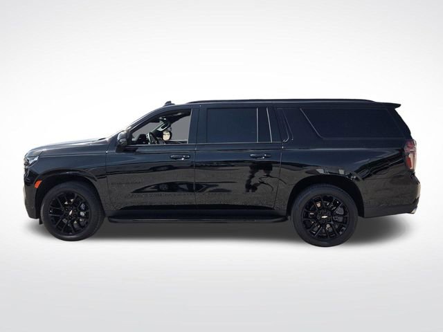 Used 2023 Chevrolet Suburban RST w/ Sport Performance Package AWD/4WD image 6