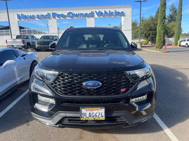 Certified 2023 Ford Explorer ST w/ Equipment Group 401A AWD/4WD image 2
