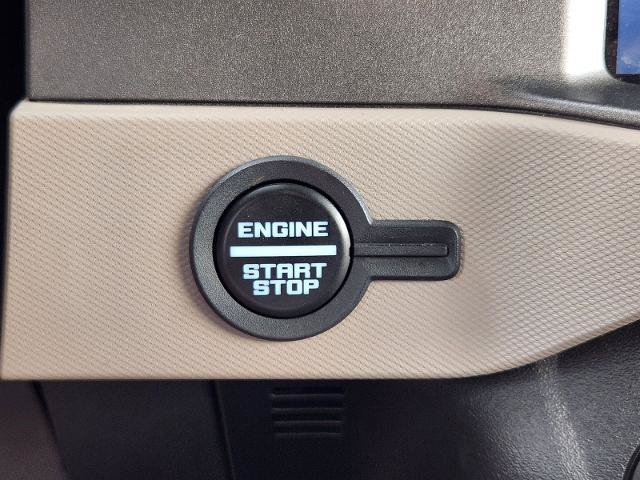 Certified 2024 Ford Bronco Wildtrak AWD/4WD image 21