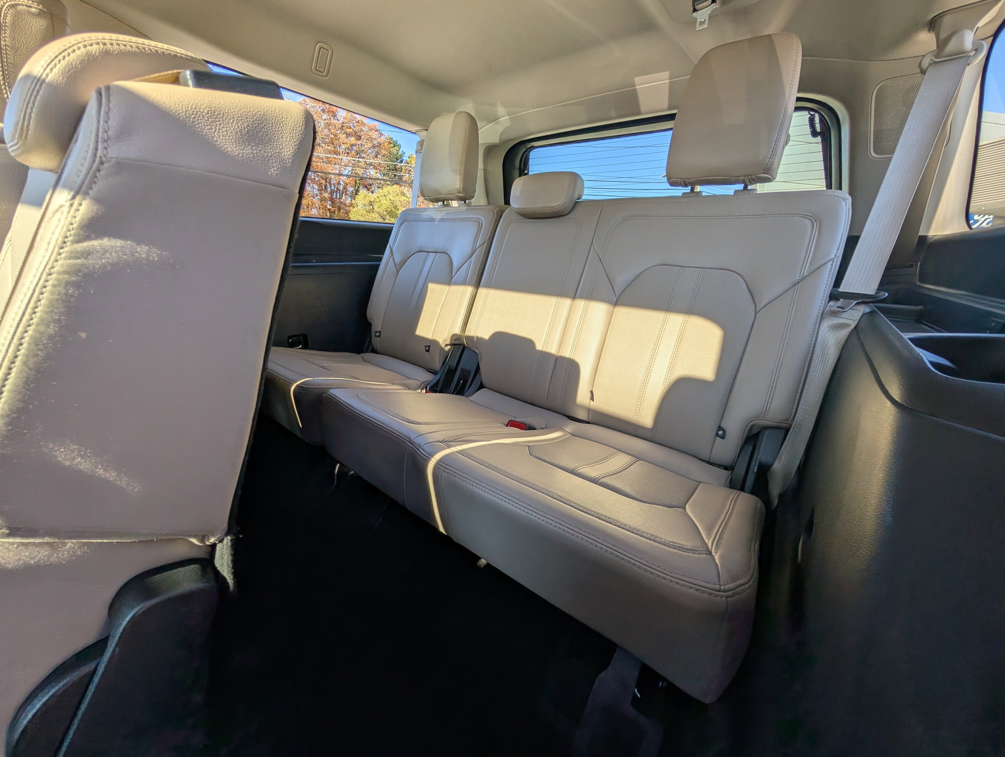 Certified 2022 Ford Expedition Max Limited image 17
