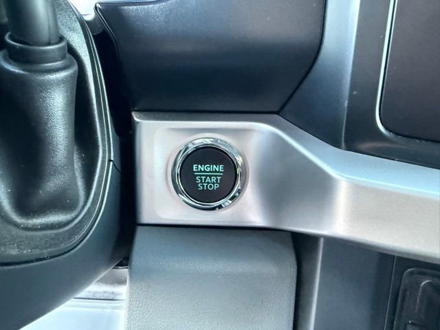 Certified 2024 Ford F250 XLT w/ Black Appearance Package image 26