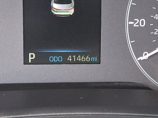 Used 2024 Toyota Corolla LE FWD image 21