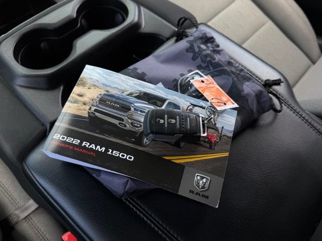 Used 2022 RAM 1500 Big Horn AWD/4WD image 4